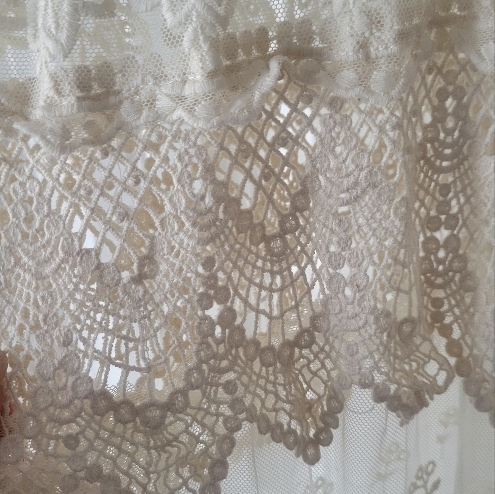 Boho Lace Maxi Dress in Ivory - Lightweight & Feminine - Picture 13 of 16